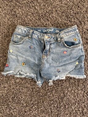 Cat & Jack Light Blue Daisy Embroidered Denim Shorts
